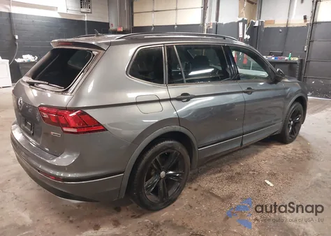 2019 Volkswagen Tiguan 2.0T Se/2.0T Sel/2.0T Sel R-Line/2.0T Sel R-Line Black z USA, uszkodzony, nr VIN 3VV2B7AX0KM191637